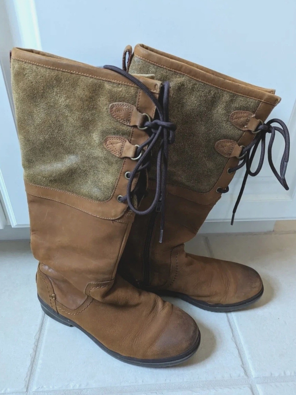 UGG Elsa Brown Leather Waterproof Upper Shearling Lace-Up Side-Zip Tall Boots 10